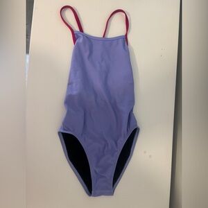 Perry 2 - light purple with magenta piping (26)